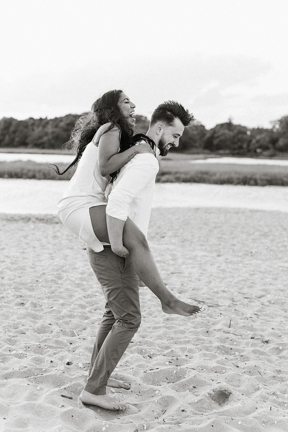 new jersey wedding photographer, spring engagement session, summer engagement session, new jersey engagement photographer, beach engagement session, engagement photo shoot, engaged, where to take engagement photos, Sandy Hook Beach engagement session, Atlantic Highlands